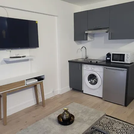 Studio Neuf Proche Disney - Paris
